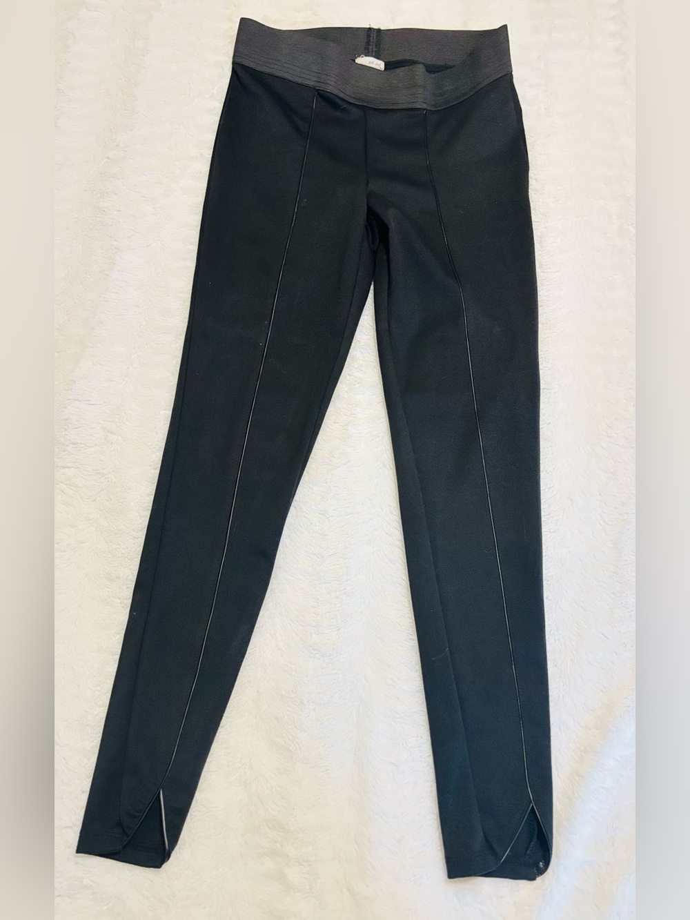Wet Seal Black Ribbed Ponte Leggings
